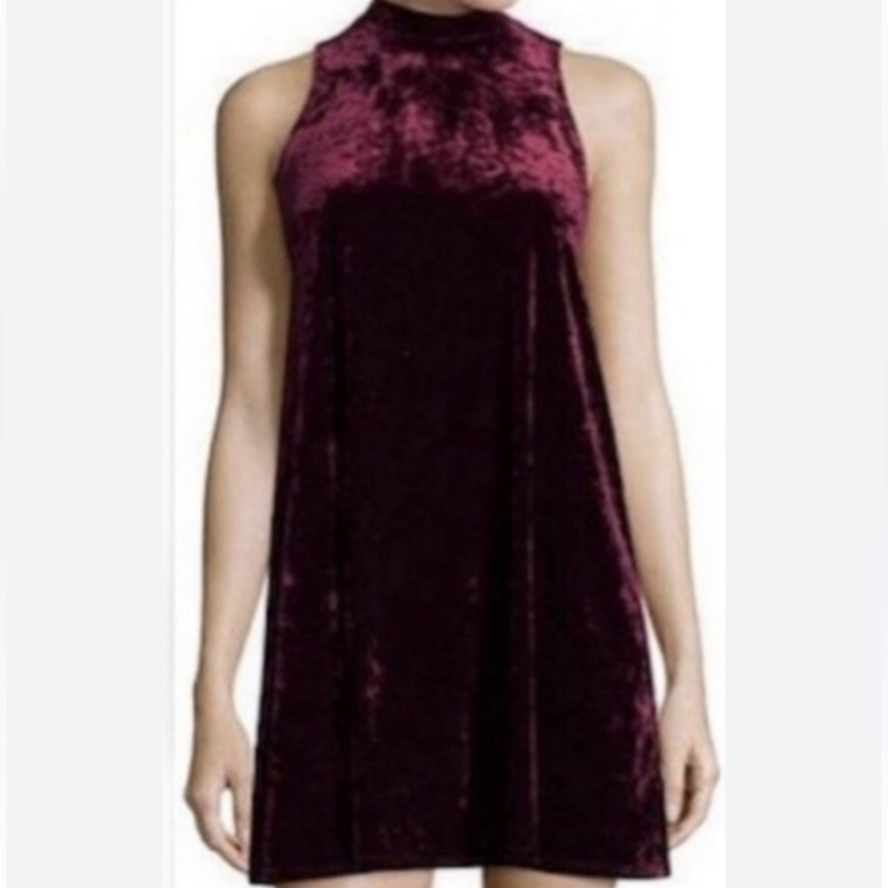 Arizona Jean Co. Festive Burgundy Crush Velvet High-Neck L Sleeveless Mini Dress